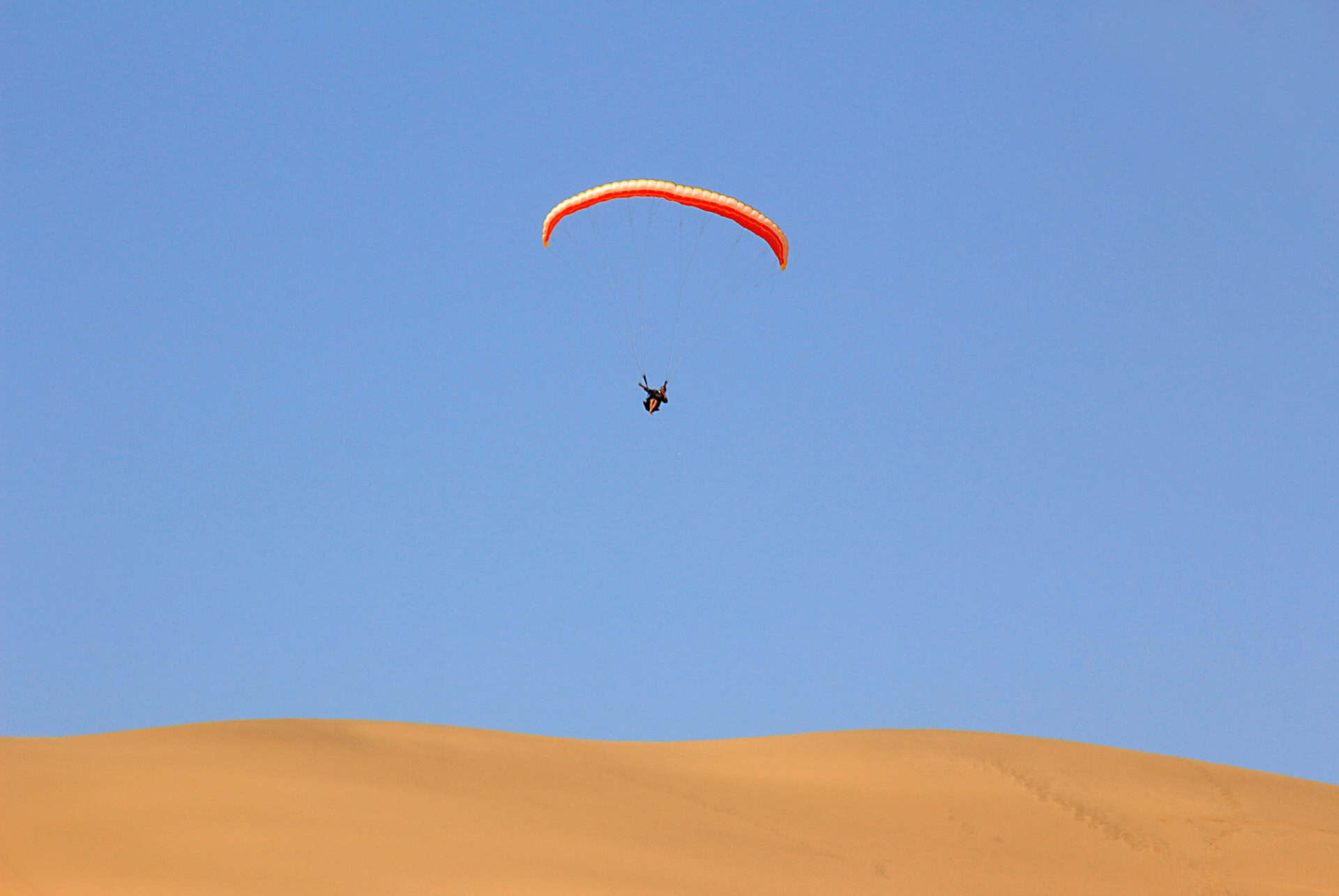 parachute namibie