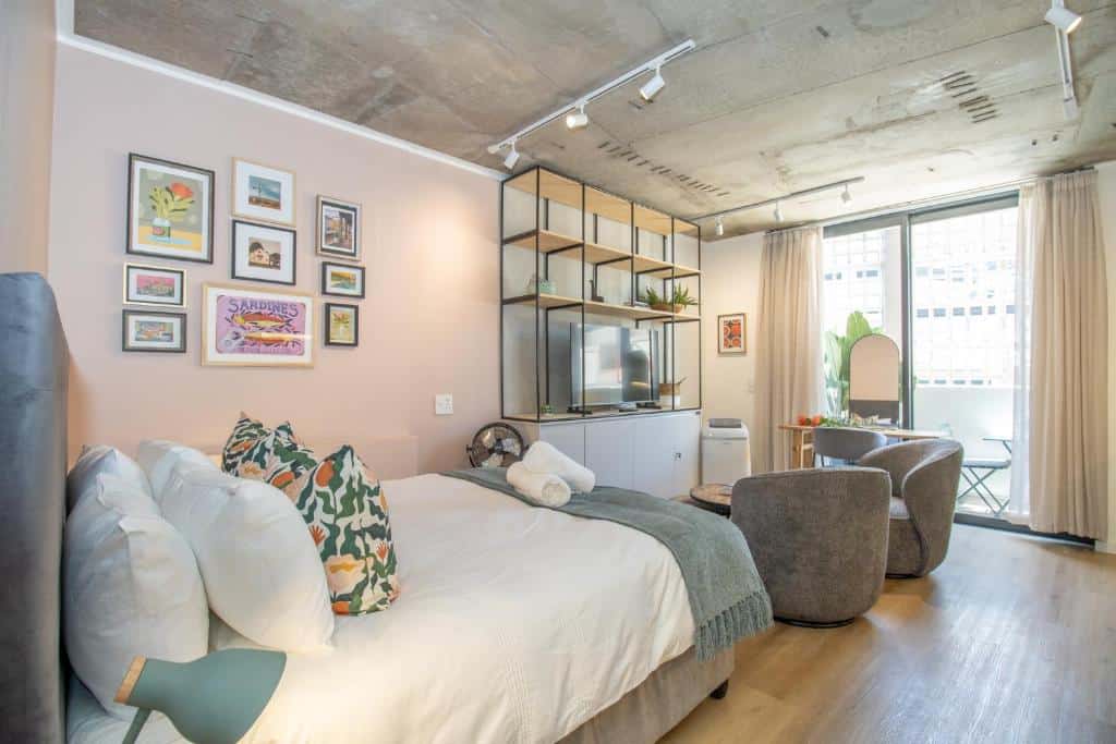 eighty2 on m eighty2 on m