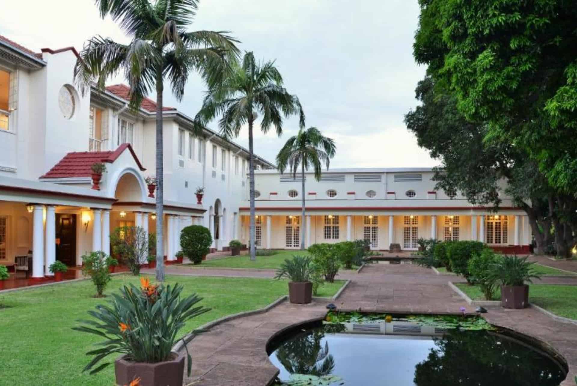 the victoria falls hotel zimbabwe